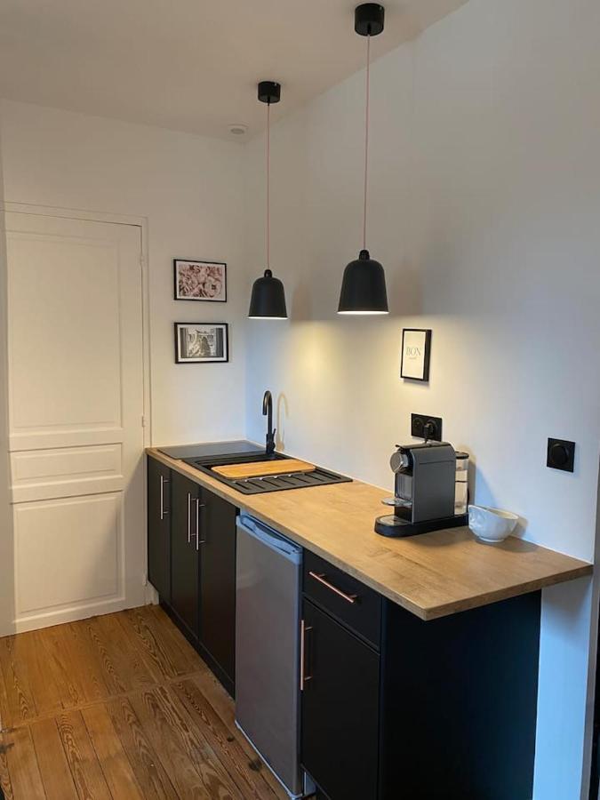 Appartamento Le Manoir Des Lys Tilly-sur-Seulles Esterno foto