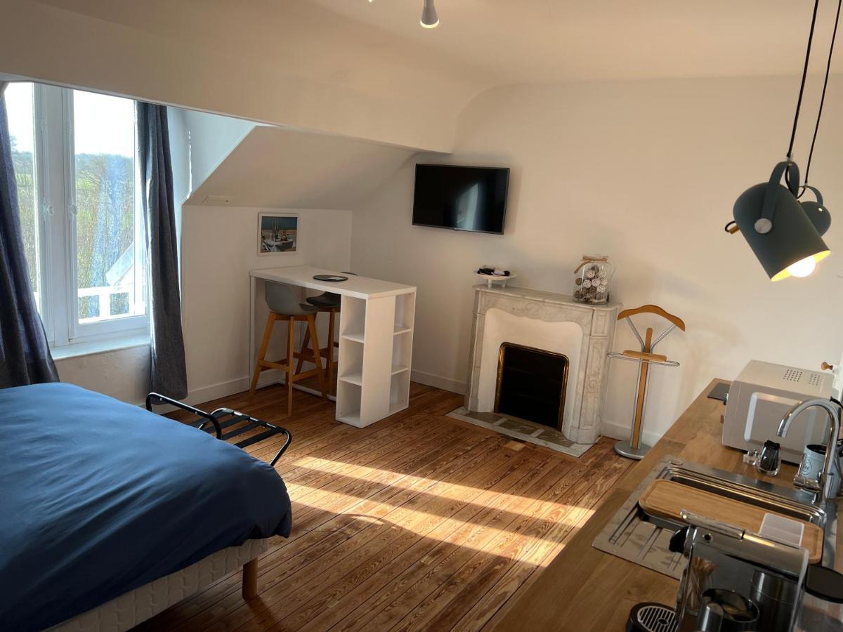 Appartamento Le Manoir Des Lys Tilly-sur-Seulles Esterno foto